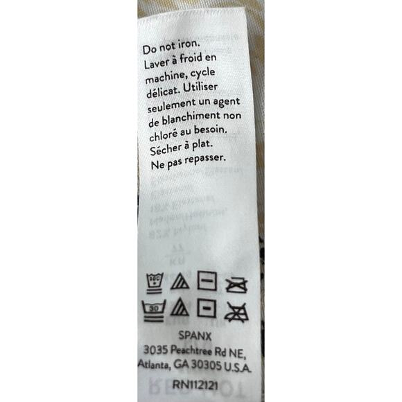 RED HOT BY SPANX ROUND NECK TANK TOP, WOMENS, L, SOLID WHITE,, 1” SHOULDER STRAP - Picture 10 of 10